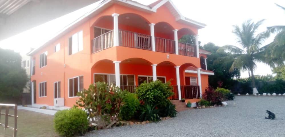 Jamaica Inn Guest House Botianaw Exterior foto