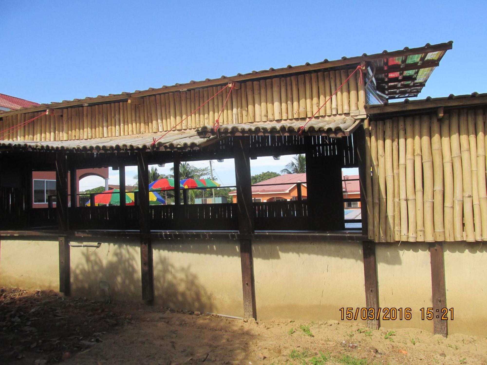 Jamaica Inn Guest House Botianaw Exterior foto
